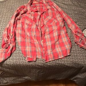 Button up plaid long sleeve shirt